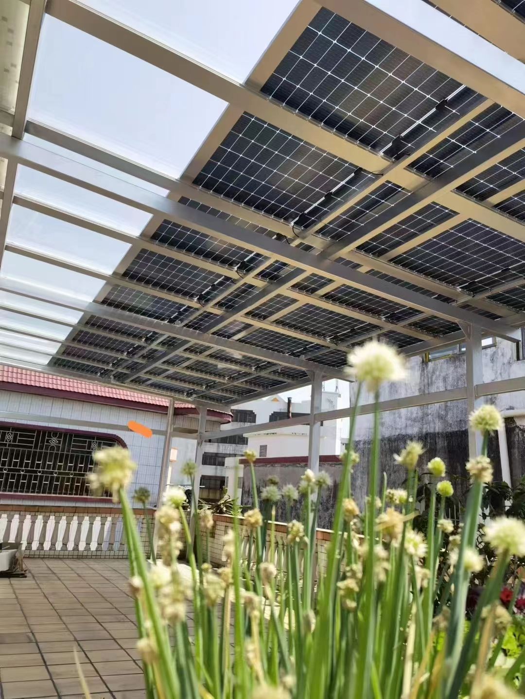 丰城别墅家用屋顶太阳能发电系统安装